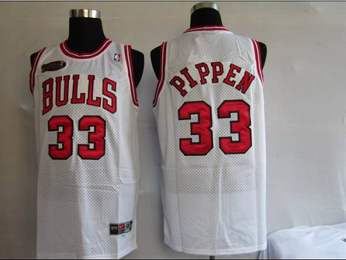 Men's Chicago Bulls #33 Scottie Pippen Stitched White Champion Patch NBA Jersey